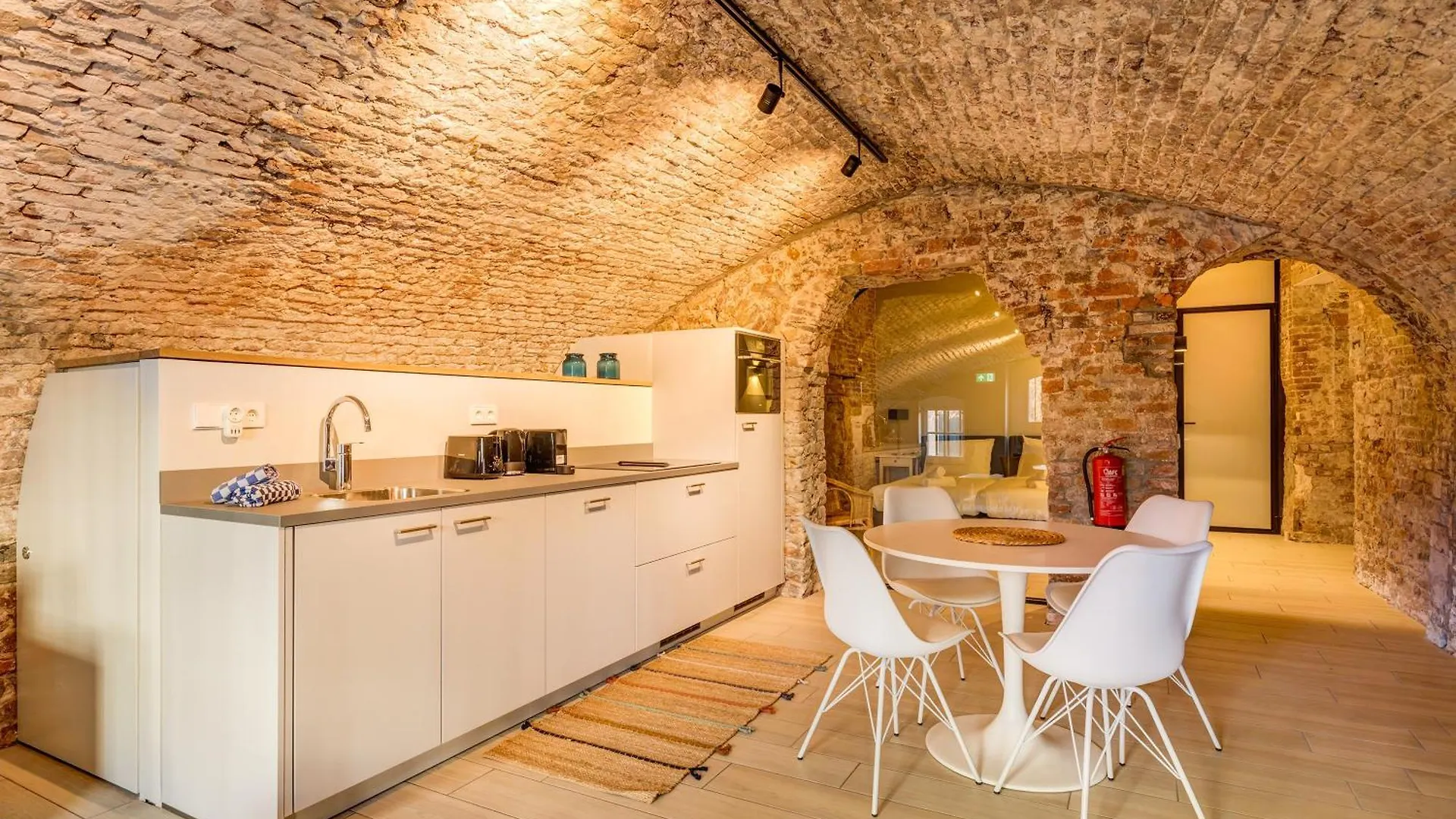 2 Luxurious Canal Apartments In Utrecht Holiday home