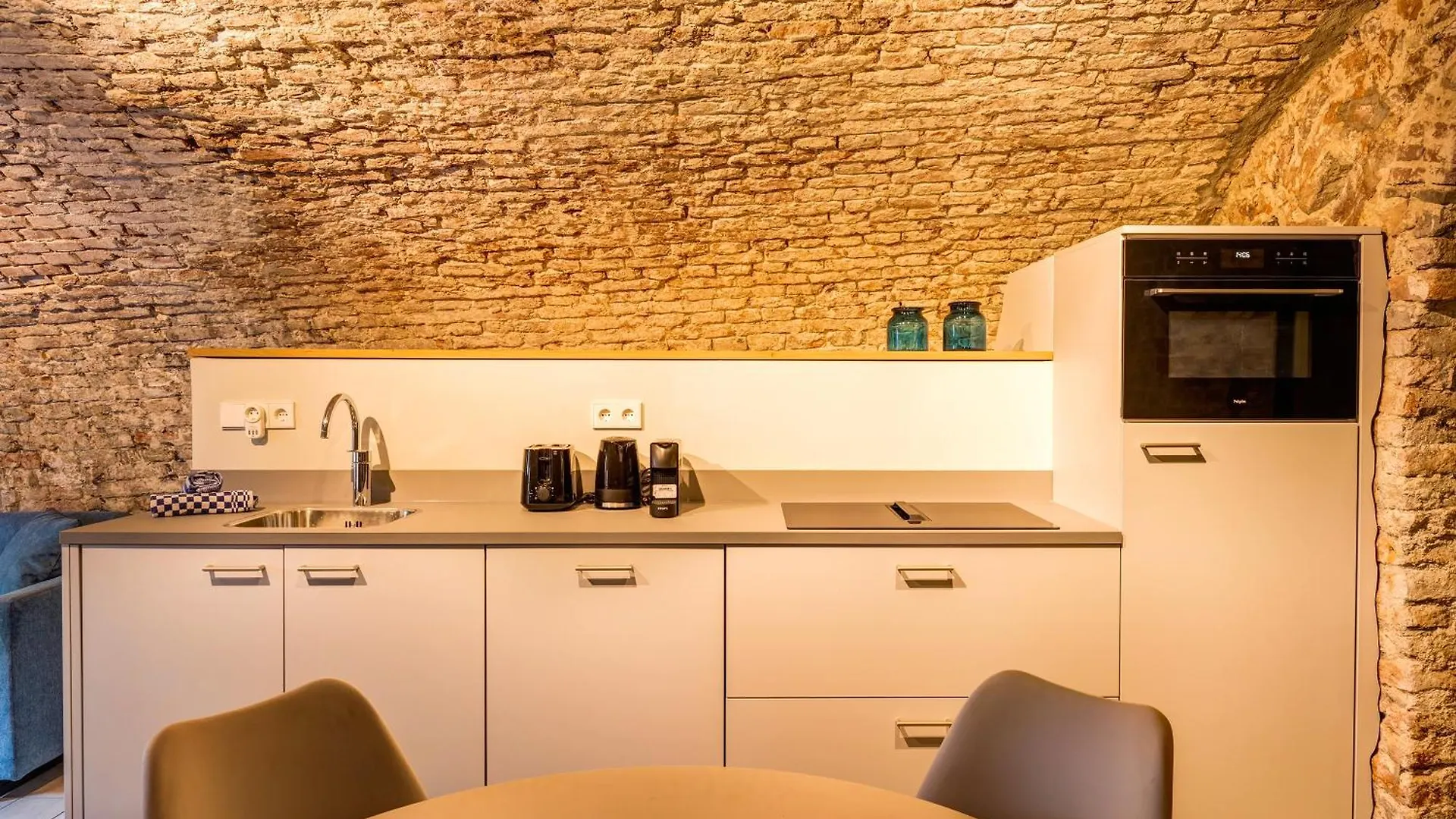 2 Luxurious Canal Apartments In Utrecht Holiday home